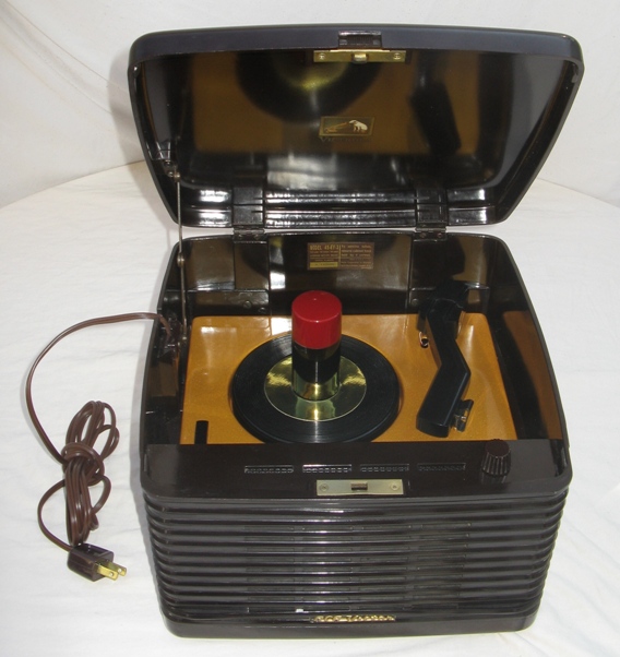 Closeup of topside player mechanism